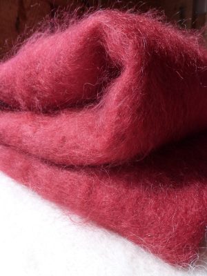 Couverture mohair rouge très chaude