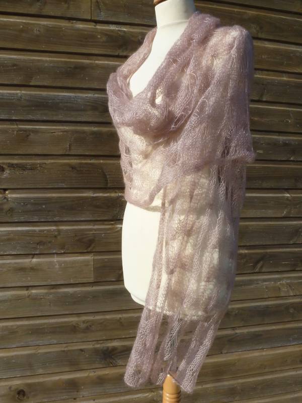 étole femme en laine mohair et soie beige rosé