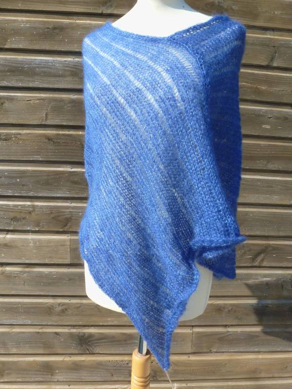 poncho laine mohair et soie bleu jean