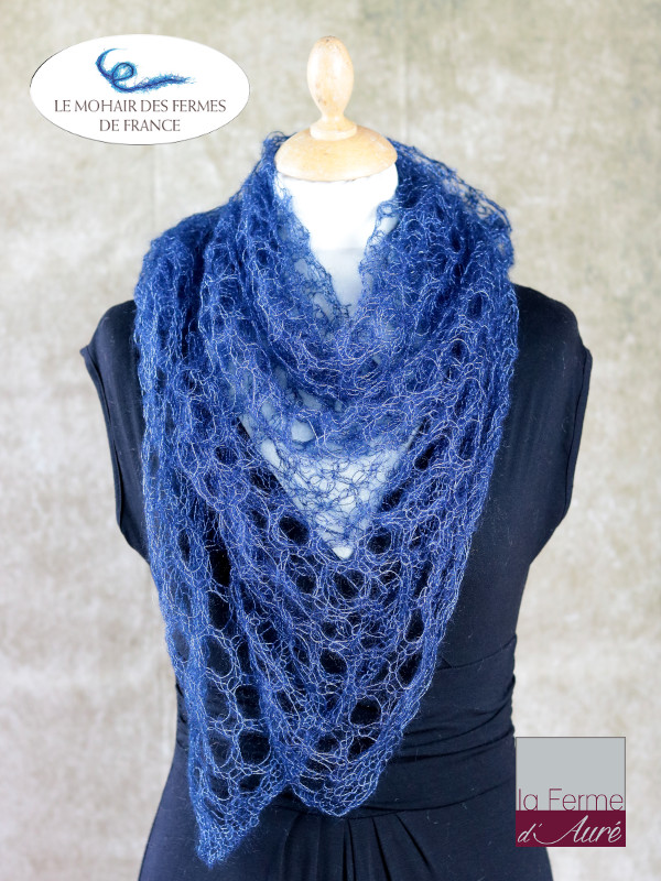 Echarpe mohair et soie foulard bleu cobalt par la Ferme d'Auré