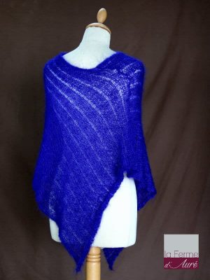 Poncho laine femme mohair et soie bleu vue de dos