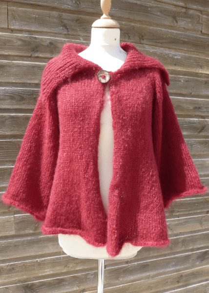 tricot sur mesure d'une veste mohair de forme trapeze