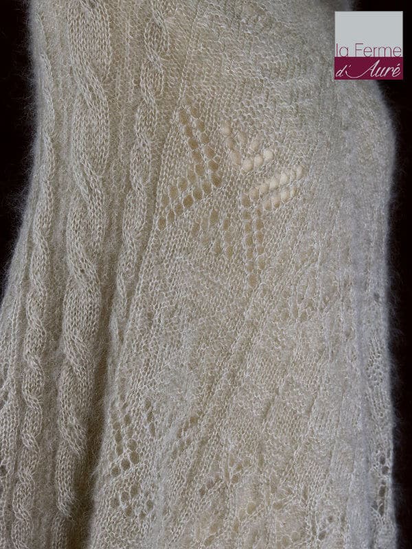 Poncho laine femme Selosse coloris ficelle détail tricot