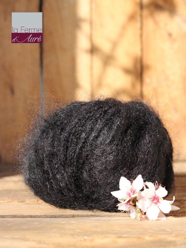 Pelote de laine pur mohair noir - Mohair de la Ferme d'Auré