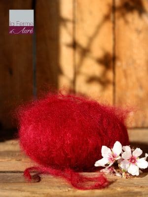 Pelote de laine pur mohair rouge grenade - Mohair de la Ferme d'Auré