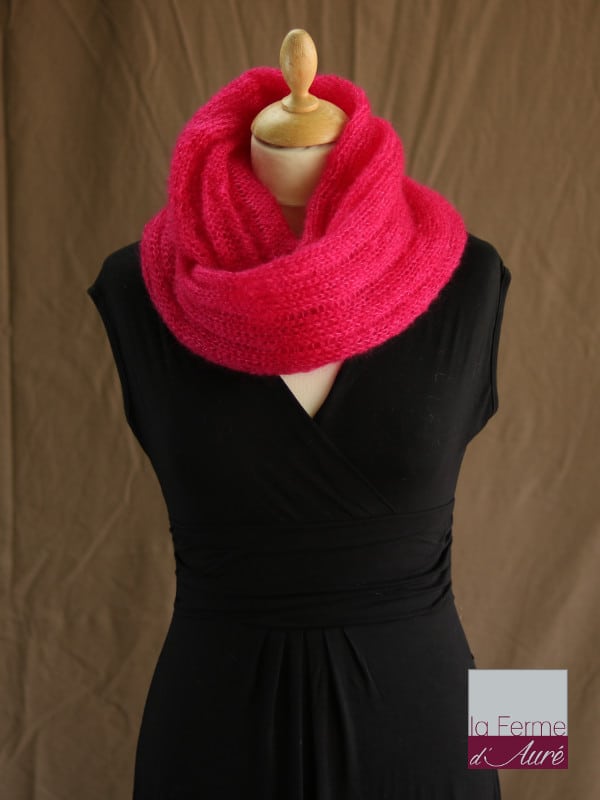 snood-mohair-soie-rose-fushia-ferme-aure