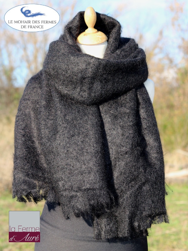 etole-femme-echarpe-mohair-noir-2