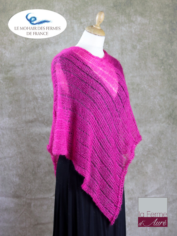 Poncho Mohair Soie Riviera coloris Rose thyrien fushia par la Ferme d'Auré - 2