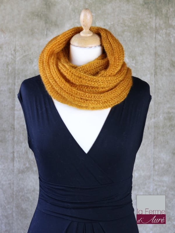 Snood Mohair et Soie Jaune Maïs par la Ferme d'Auré