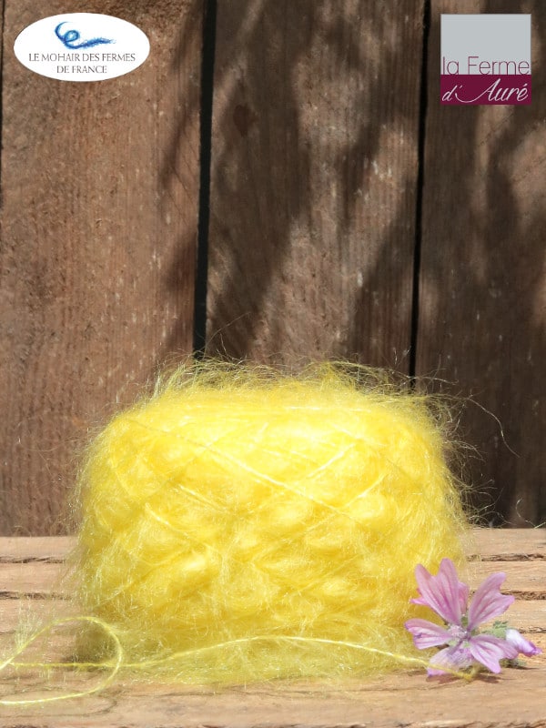 Laine Mohair et Soie coloris Jaune Mimosa. Mohair des Ferme de France par la Ferme d'Auré