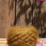 Laine Mohair et Soie coloris Vieil Or, détail. Mohair des Ferme de France par la Ferme d'Auré