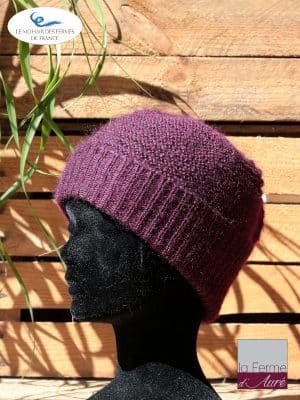 Bonnet en laine mohair pour femme coloris Prune. Mohair des Fermes de France par la Ferme d'Auré