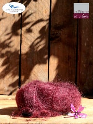 Laine Mohair et Soie coloris Lie de Vin. Mohair des Ferme de France par la Ferme d'Auré