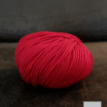 Laine Merinos d'Arles très douce, Origine France, coloris Rouge India